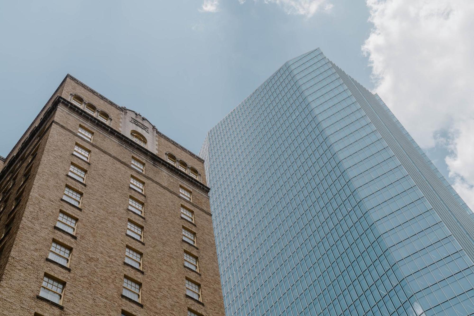 Club Quarters Hotel Downtown, Houston Exterior photo